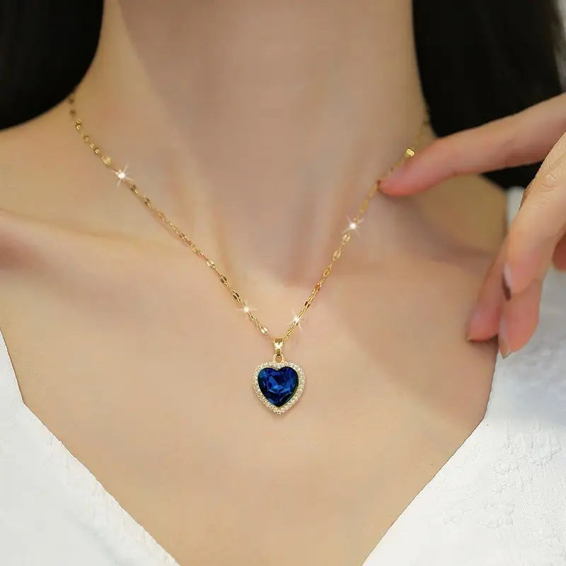 Polished Gold Necklace