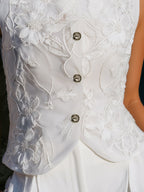 Elegant Sleeveless Floral Embroidered Vest Top