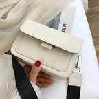 Chic Crossbody Bags for Women – Stylish and Versatile Mini Clutch Design
